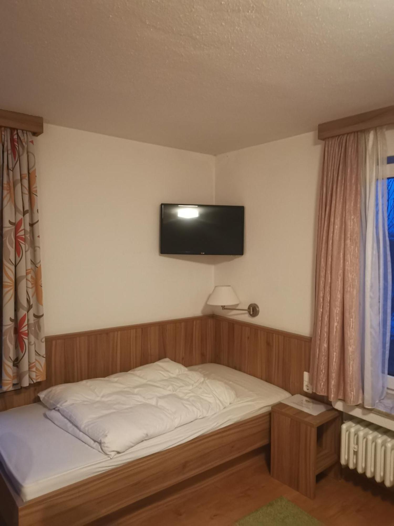 Hotel Drei Loewen Dachau Extérieur photo